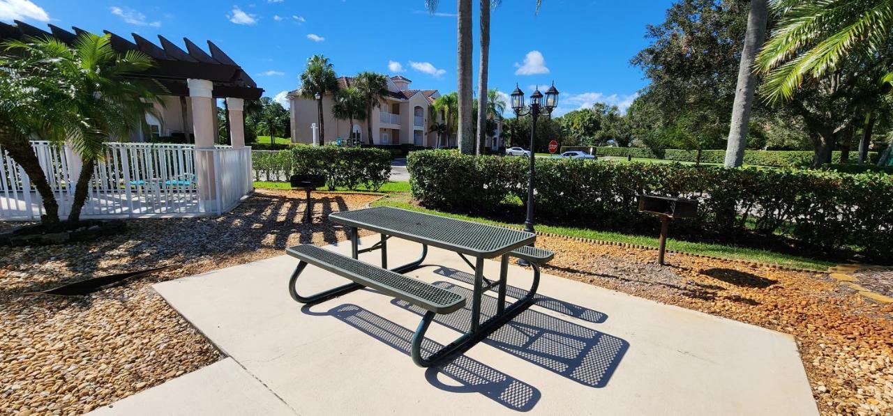 Right Direction Rentals Port St. Lucie Exteriör bild